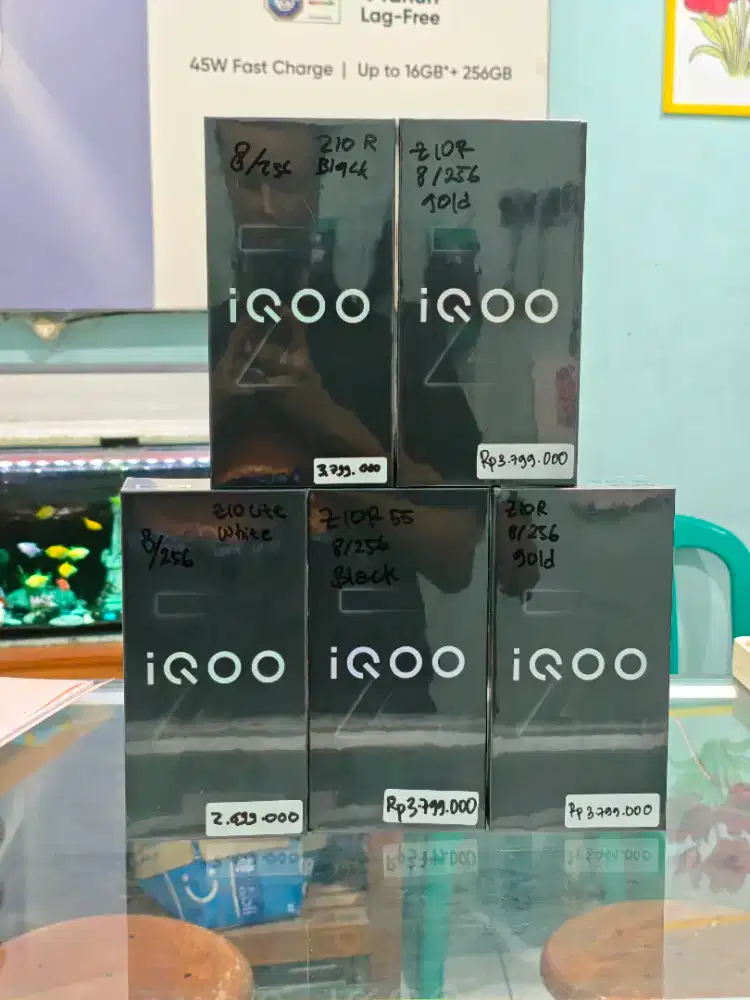 IQOO Z10R 5G 8/256 NEW SEGEL PROMO TERMURAH GARANSI RESMI 1 TAHUN