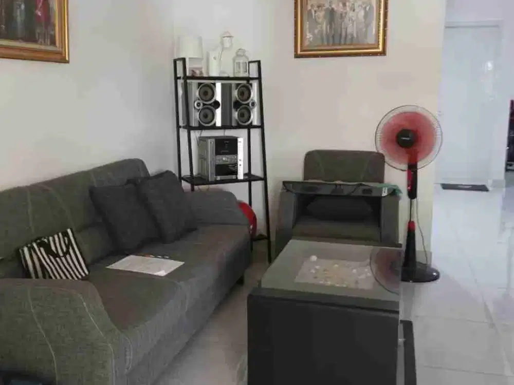 jual rumah satu lantai siyap huni di sek 4 bintaro Jaya