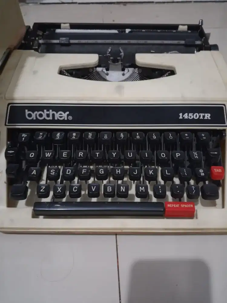 Jual mesin tik manual langka