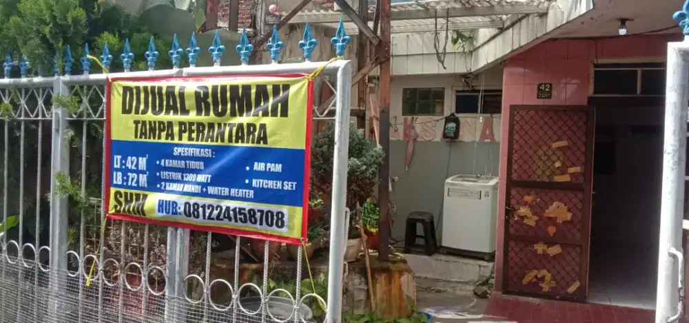 DIJUAL RUMAH 2 LANTAI, 4KT, 2 KM