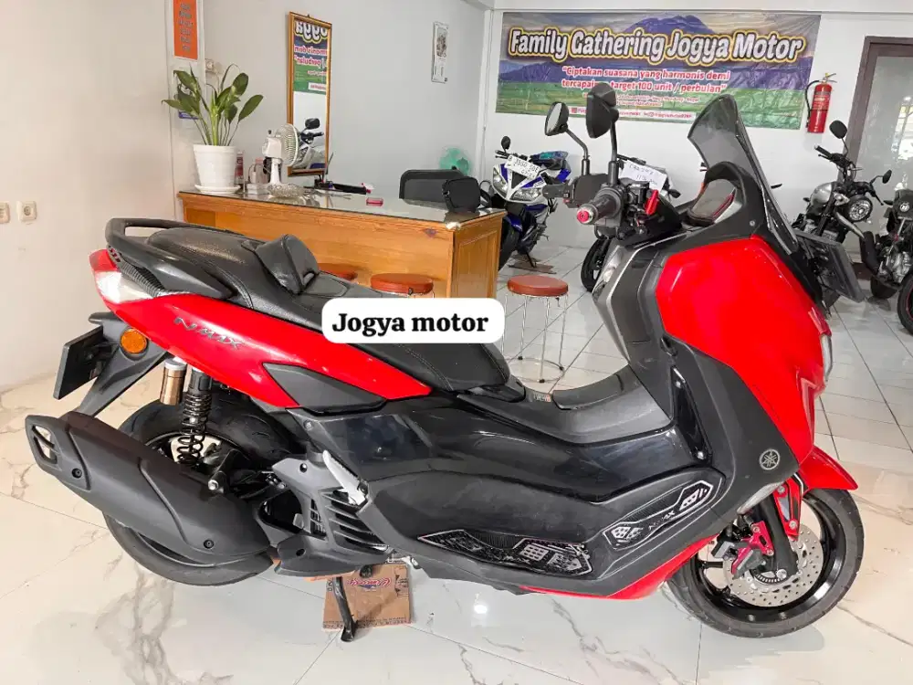 [B] Yamaha NMAX 155 cont 2022
