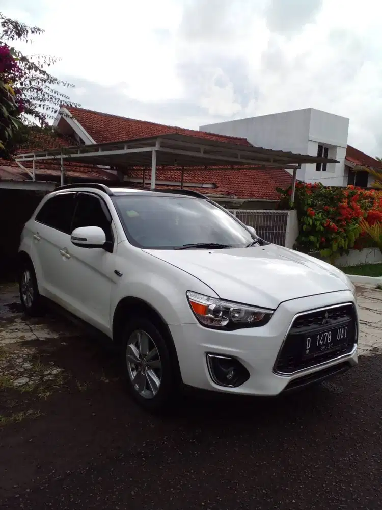 Dijual Outlander 2018