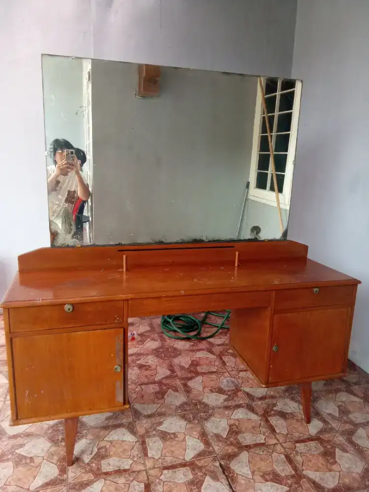 Meja Rias Kuno Kayu Jati Asli