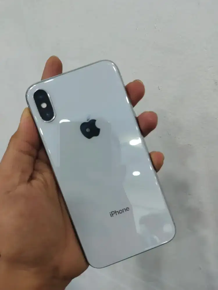 I-Phone x 64 gb all oprator