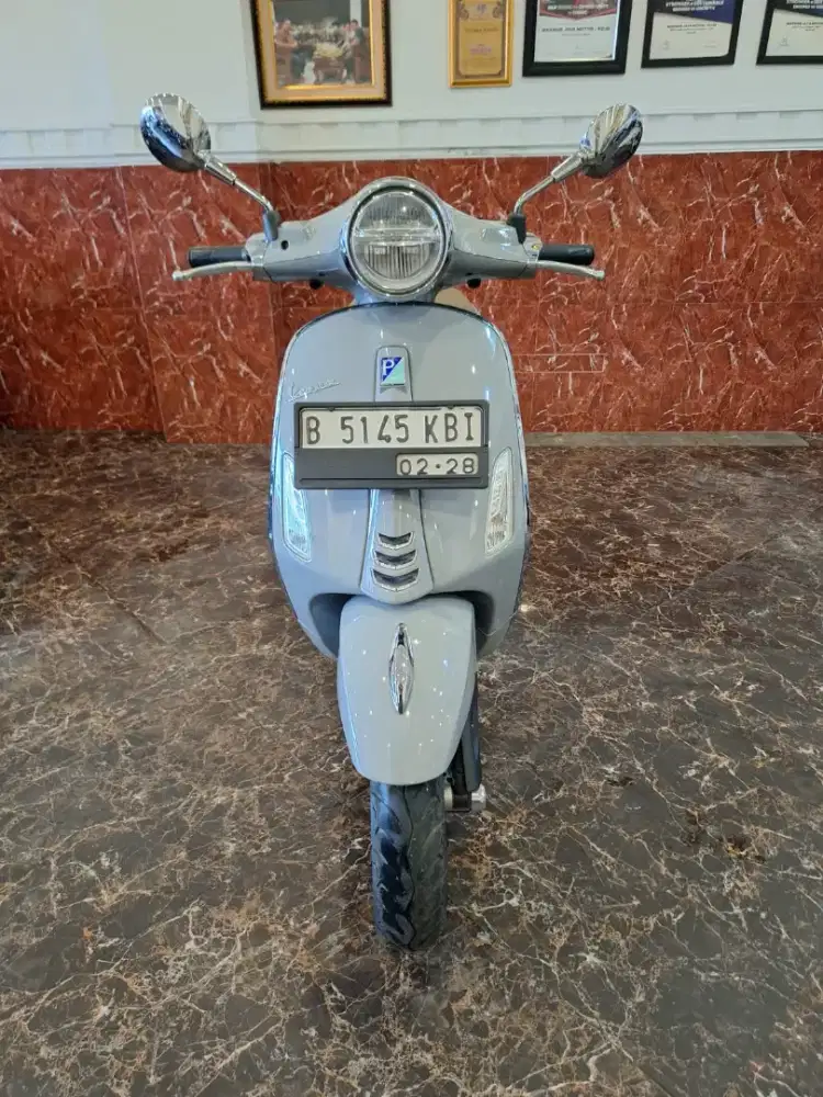 DP 1JT KREDIT VESPA PRIMAVERA 150 ABS 2022/MESIN GARANSI BAGUS BOS