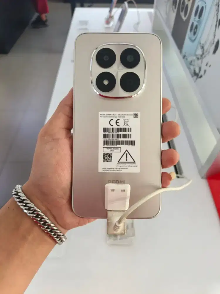 PROMO KREDIT  PRE-ORDER REDMI NOTE 15 PRO TANPA DP! BUNGA 0%FREE 2 CCL