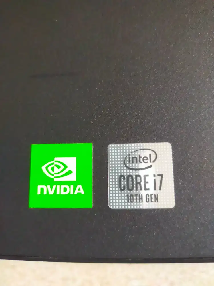 Dijual laptop Dell Intel core I7 gen 10 Vga NVDIA 2GB Ram 8GB SSD 512G