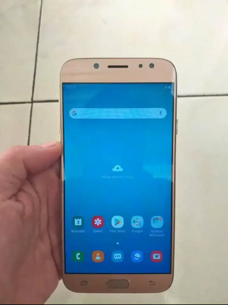 Samsung galaxy J7 pro