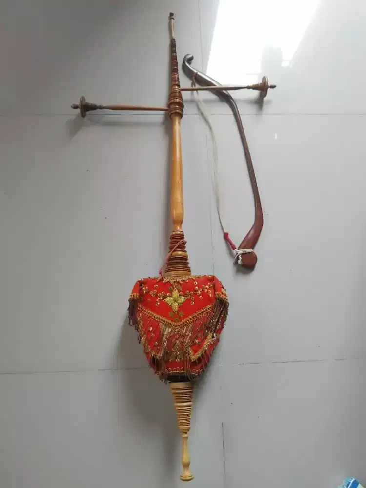 Rebab Kresna ricikan gamelan alat musik tradisional langka bagus mulus
