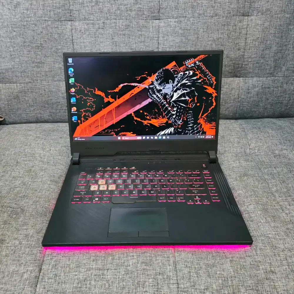 Asus ROG Strix Core i5 GTX1050 4GB RAM 8GB IPS FHD