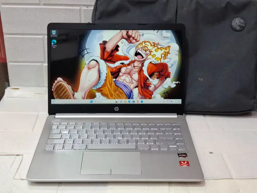 Laptop HP 14s- dk0xxx AMD Ryzen 3 3200U /RAM 4GB/ SSD 256GB