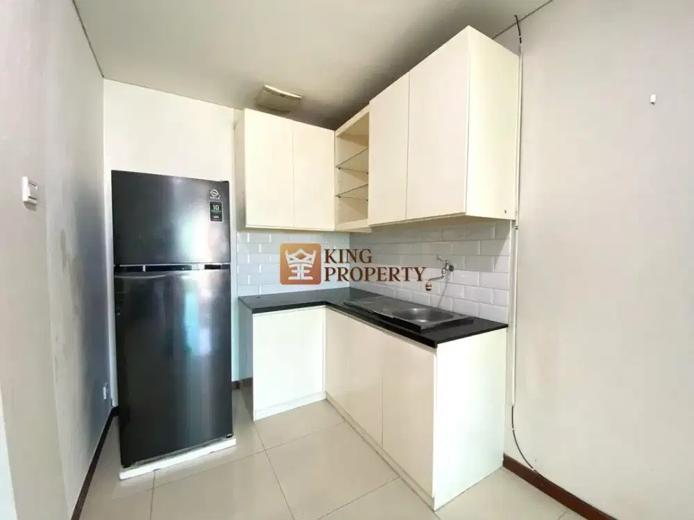 Murah Diatas Mall Baywalk Condominium 2Br 74M² Furnished, View Laut Green Bay Pluit Greenbay