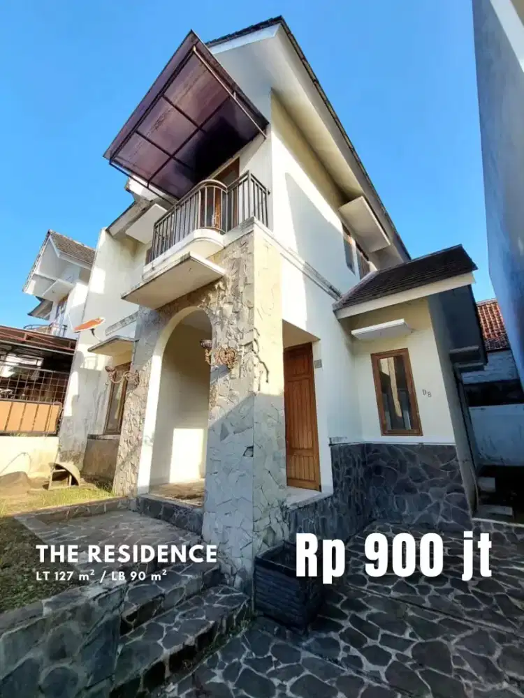 Dijual Rumah 2 Lantai di Perumahan The Residence Ambarketawang