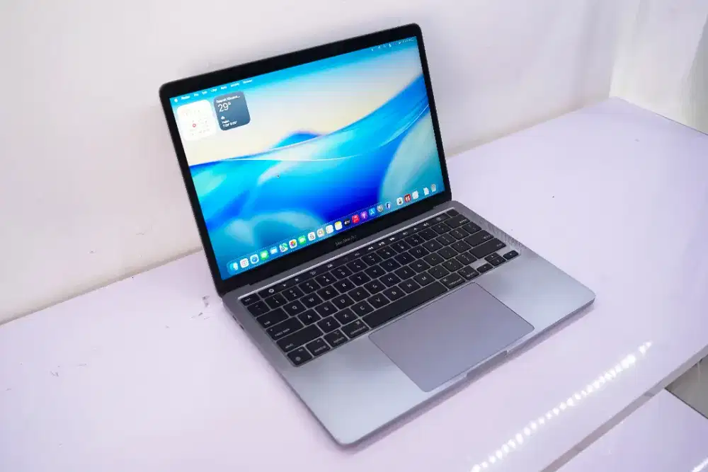 MacBook Pro M1 2020 13inch Touchbar.RAM8GB.SSD256GB.