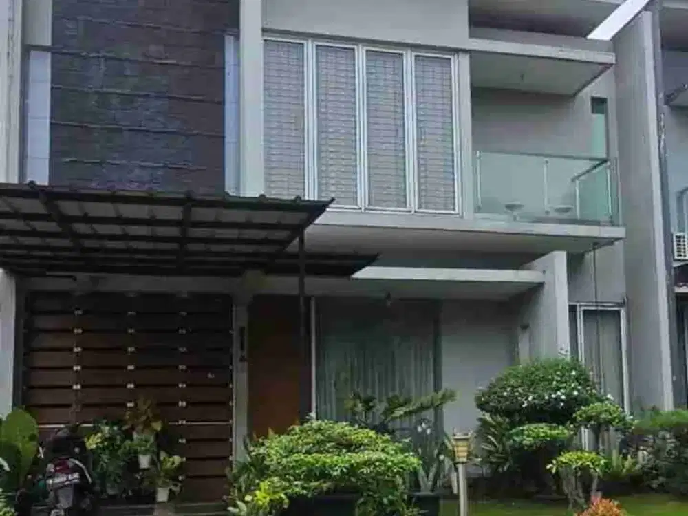 Rumah Citra Gran Cibubur Lokasi Depan Taman