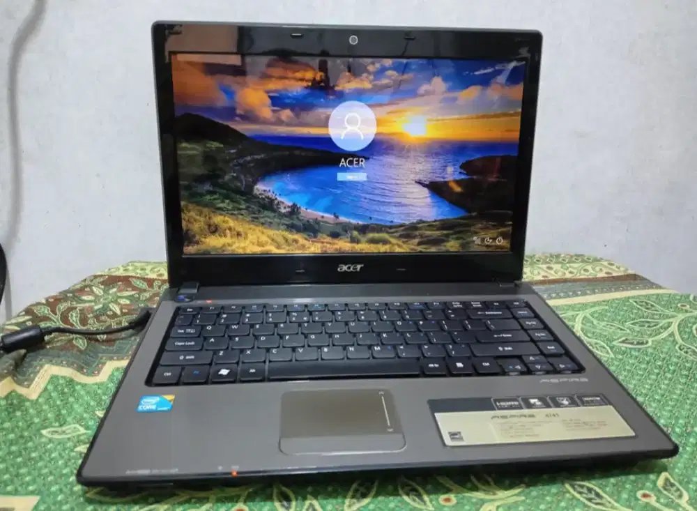 Laptop CORE i5 14inch ACER ASPIRE 4741Z NO MINUS Baterai Awet