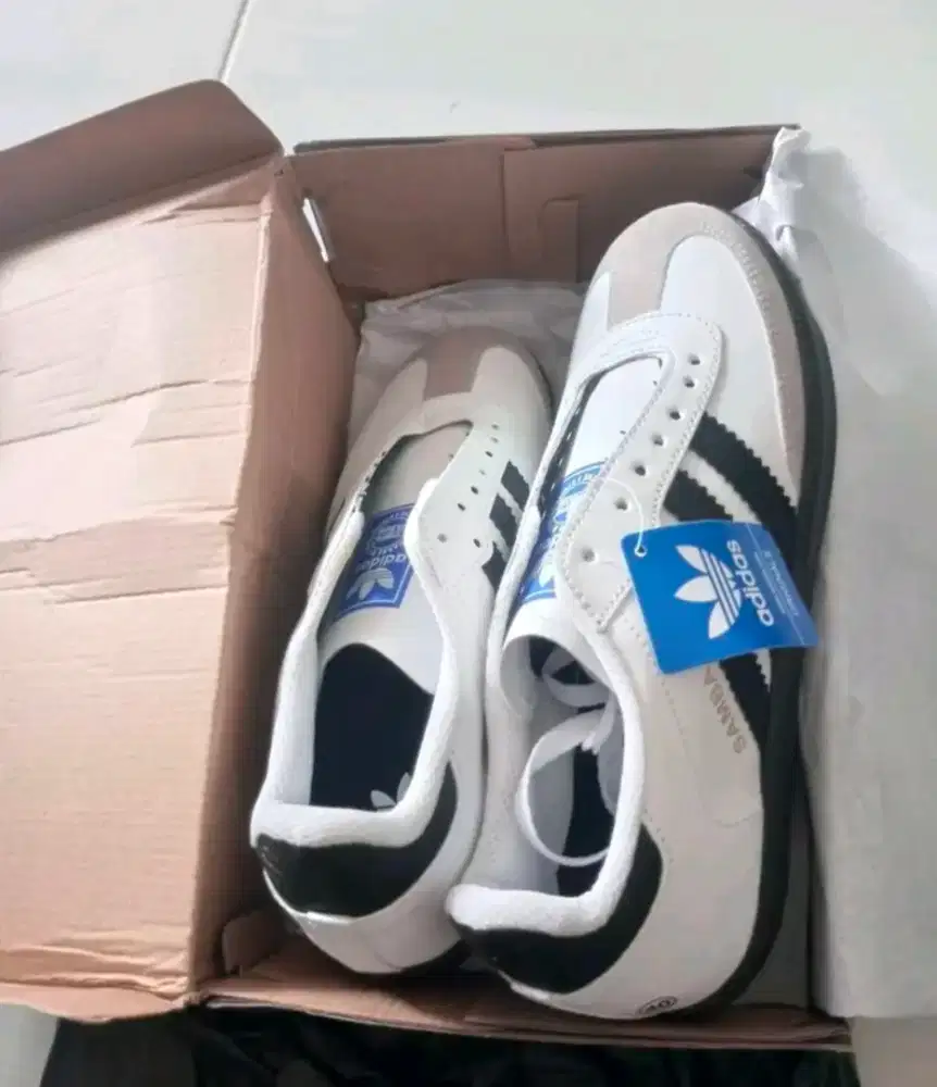 Sepatu Samba Adidas