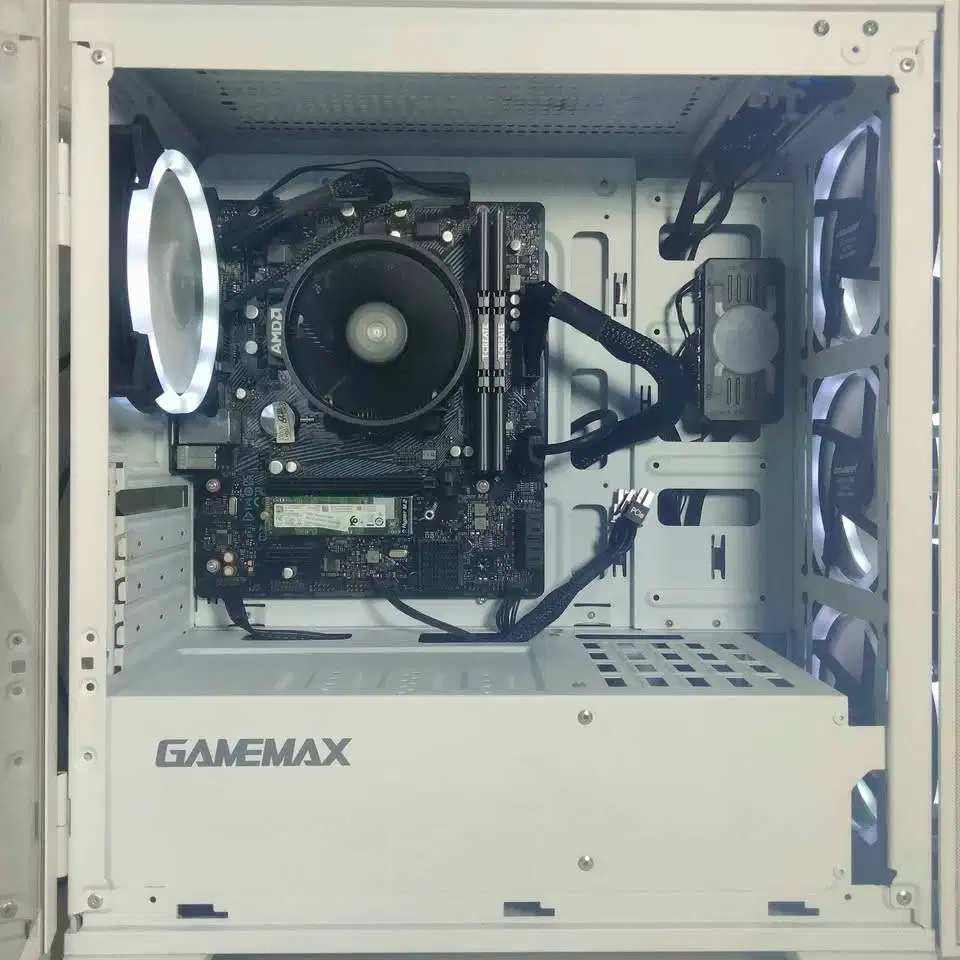 PC Gaming Grafis Ryzen 5 5600G RAM 16GB NVMe 512 Vega 7 Graphic 2GB