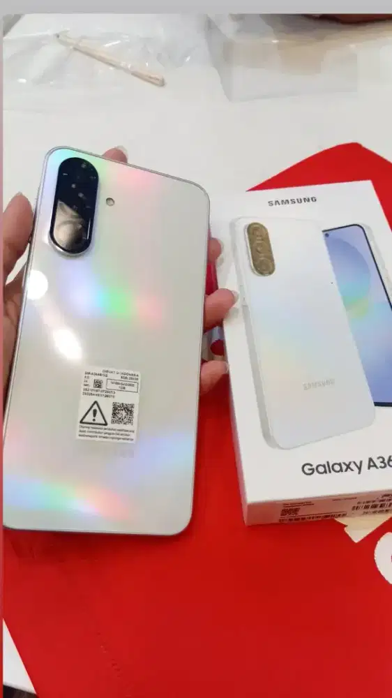 Samsung galaxy A36 8/256 free adaptor