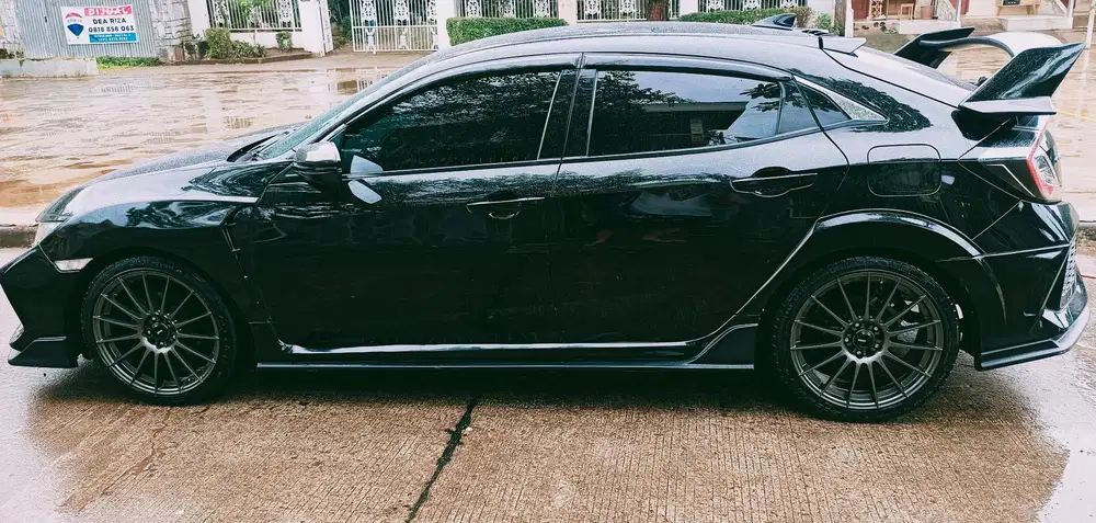 Honda Civic Hatchback 2018 Bensin