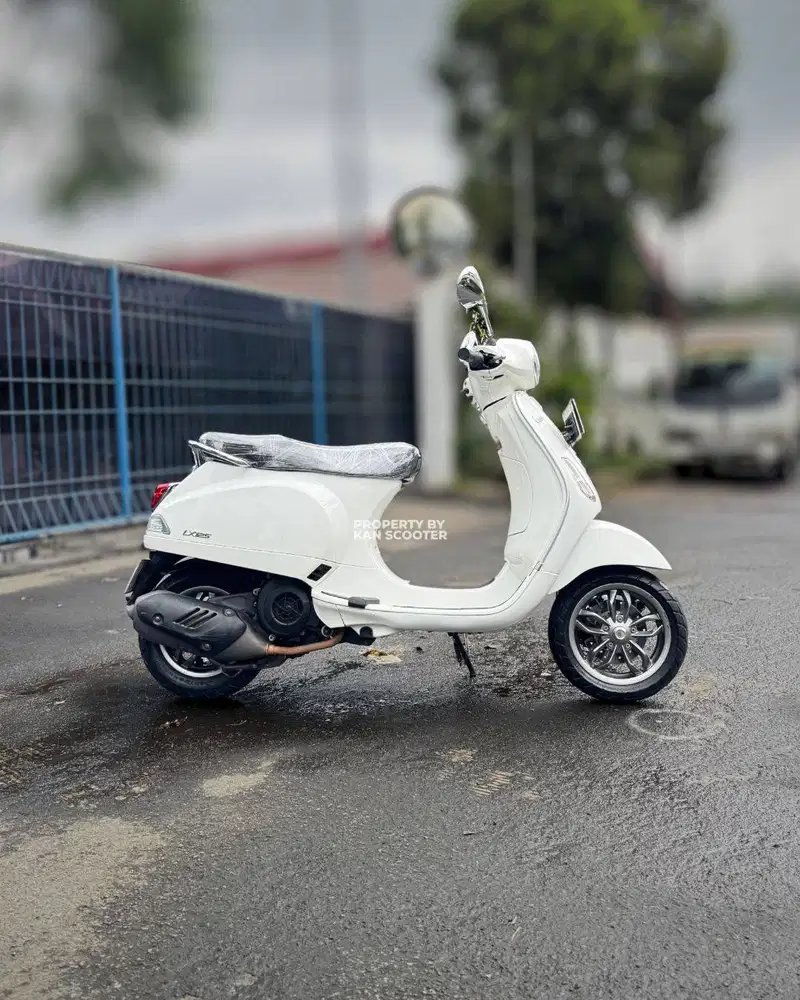 VESPA LX 125 iGET FACELIFT 2024 BERGARANSI