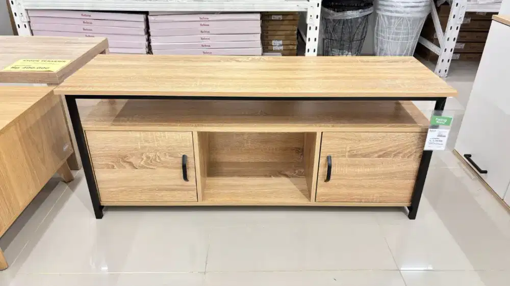 PETRA TV STAND OAK