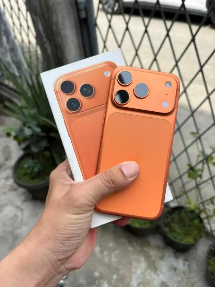 iPhone 17 Pro 256gb Garansi Resmi November 2026