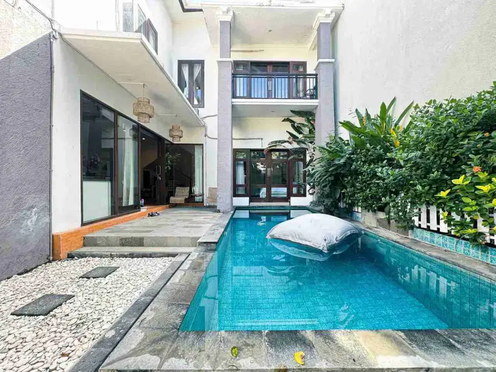 3BR villa walking distance to double six beach, Seminyak