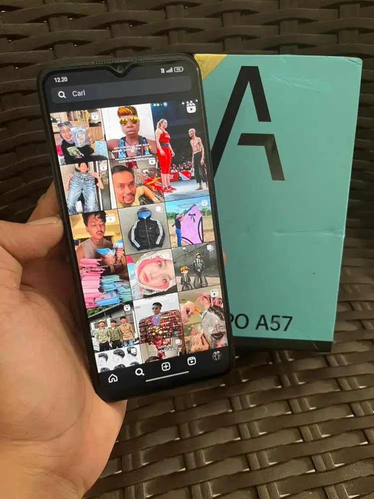 OPPO A57 lengkap