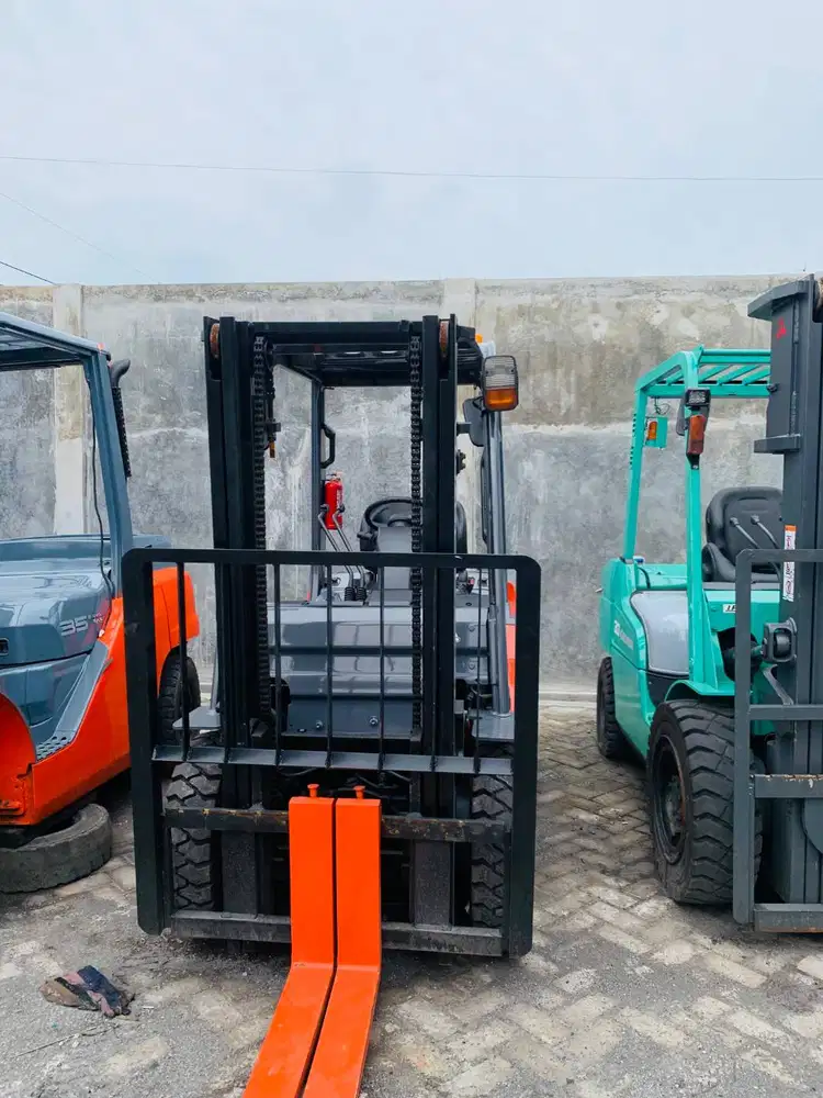 READY TOYOTA 3 TON MAST 3 METER STD UNIT NORMAL SIAP KERJA