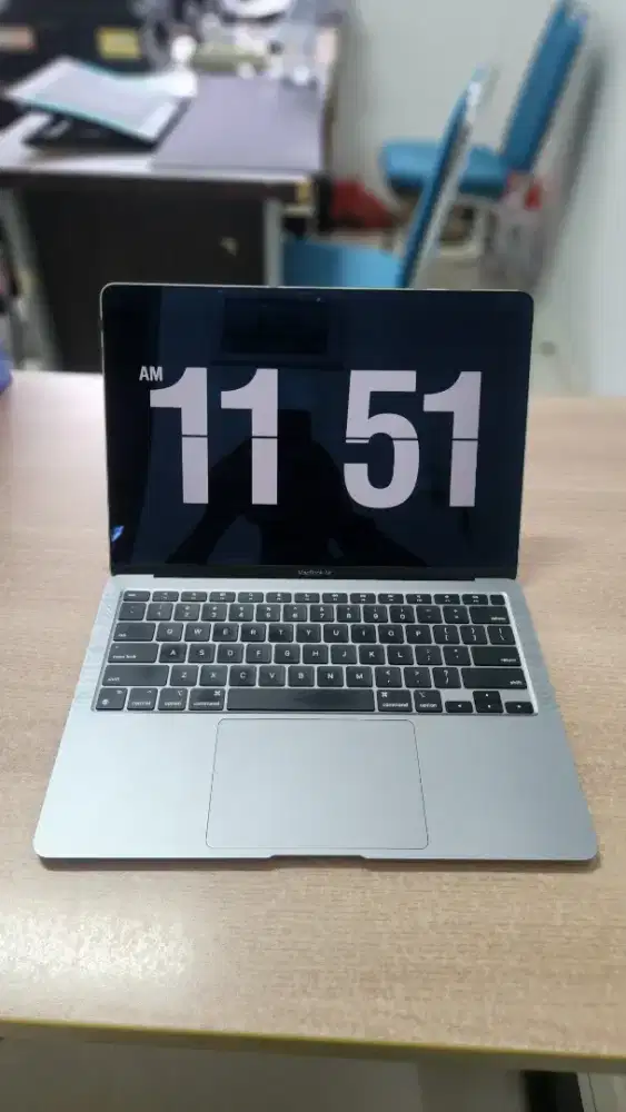 Jual Macbook Air M1 tahun 2020 Lengkap