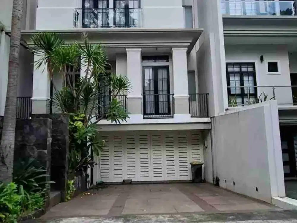 Dijuak rumah mewah elegan harga murah dari pasaran! lokasi nyaman & strategi (cluster asoka). VIA LELANG