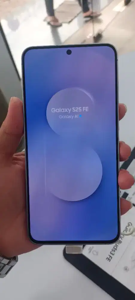 Cash & kredit Samsung S25 FE