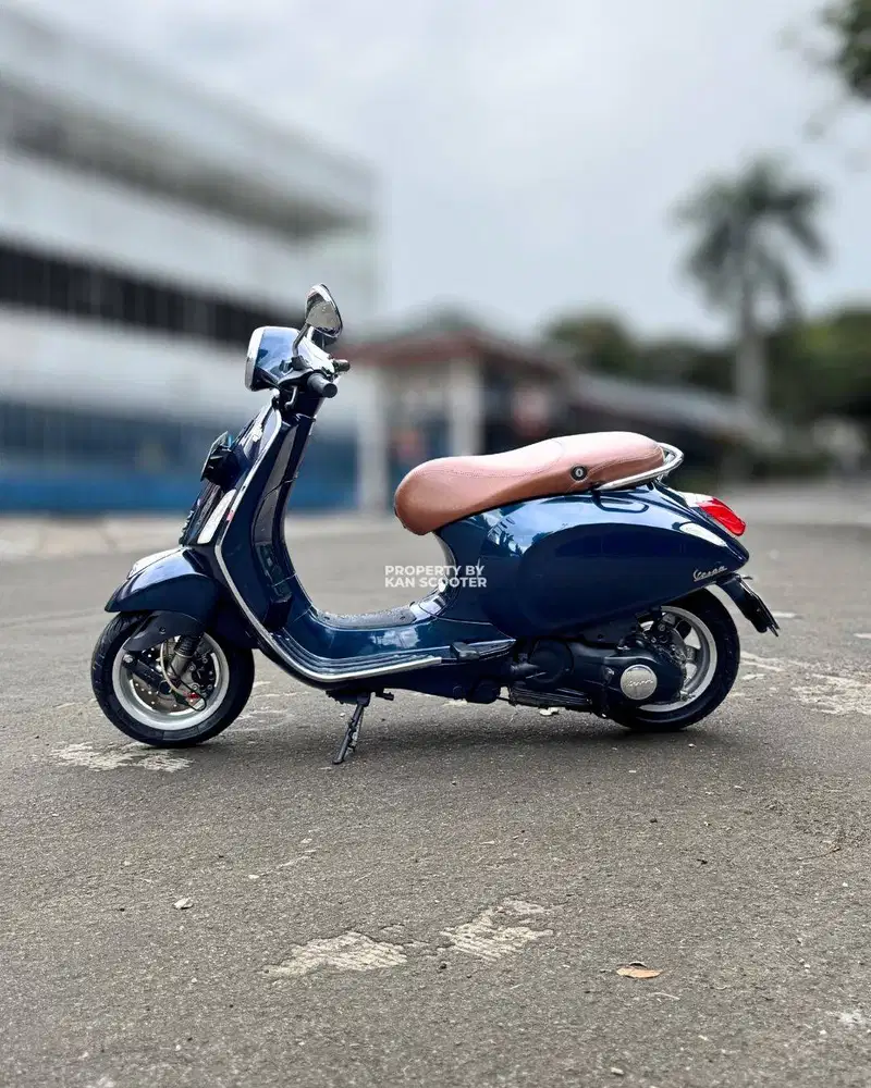JUAL MURAH VESPA PRIMAVERA 150 3V 2014 MULUS