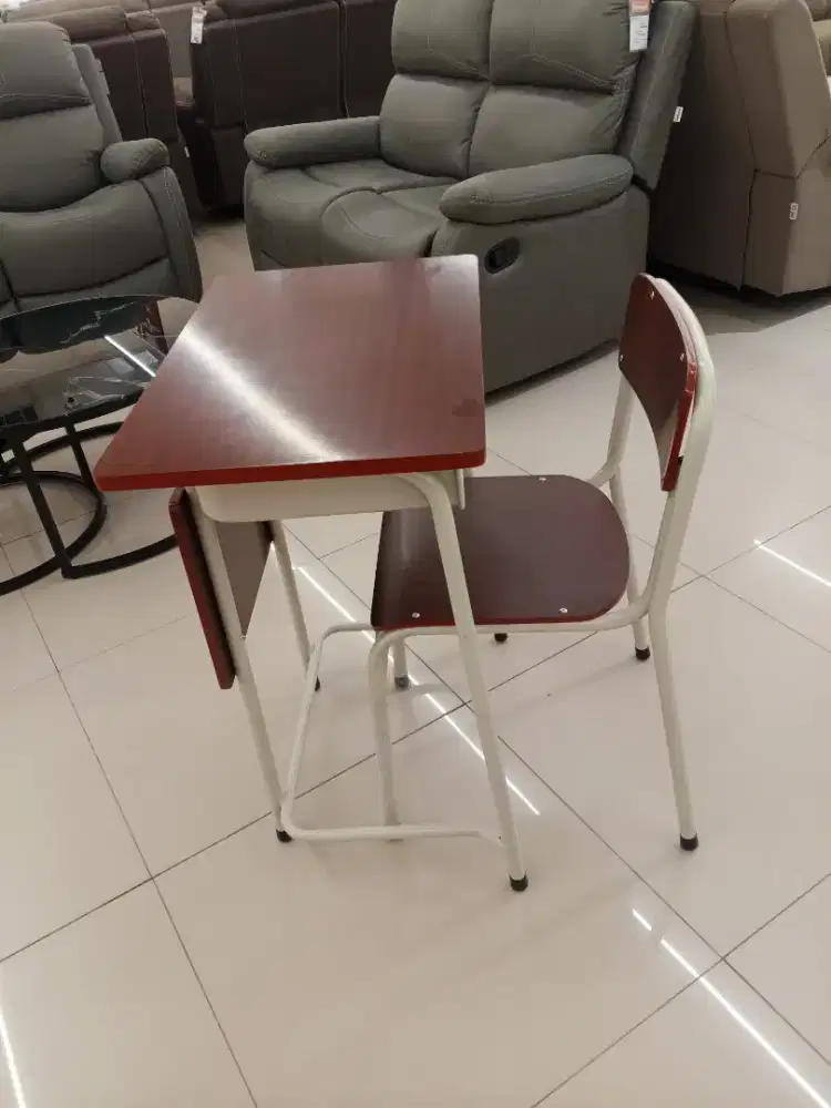 VEDA – SET KURSI & MEJA SEKOLAH