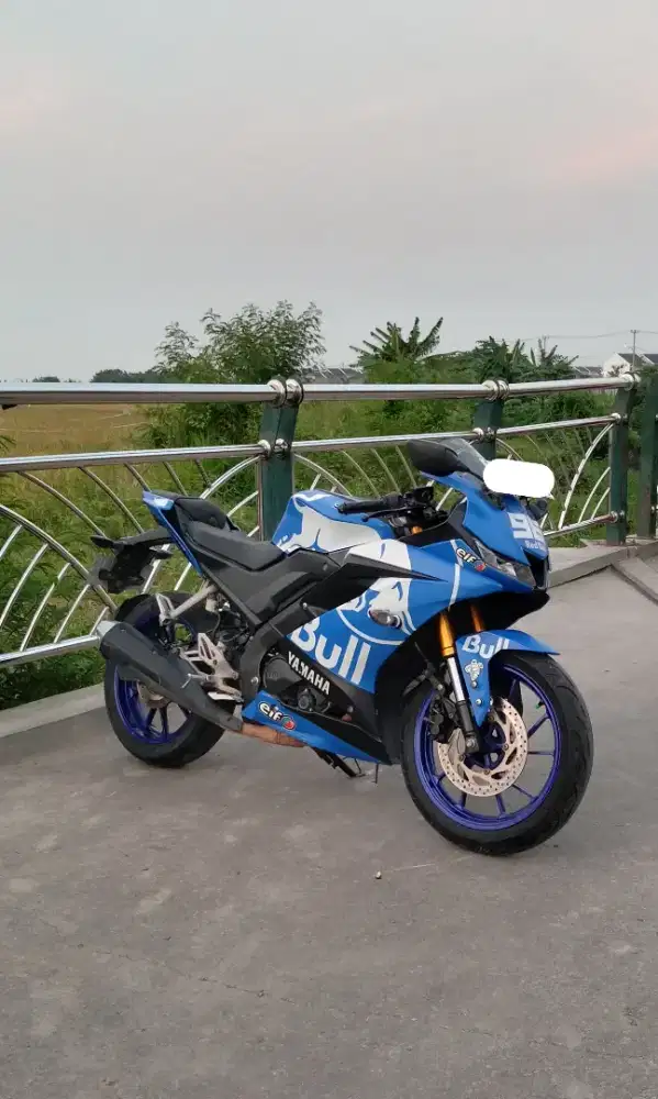 MOTOR R15 V3 BIRU THN 2019