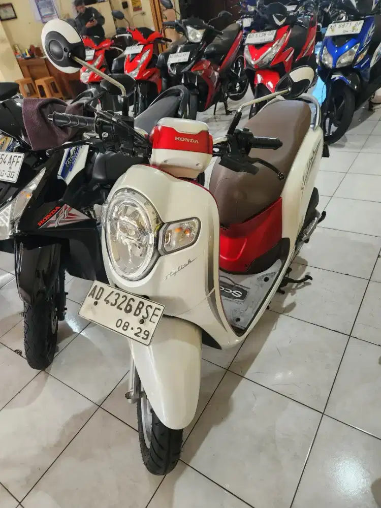 SCOOPY FI NEW TAHUN 2019