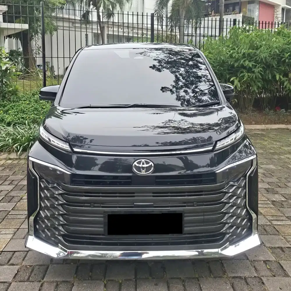 Toyota Voxy 2.0 CVT TSS Nik 2023