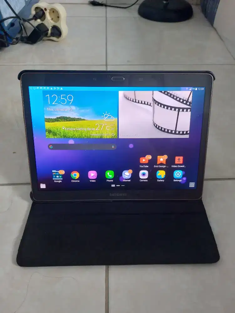 Tab samsung 10 inch  sm-T806
