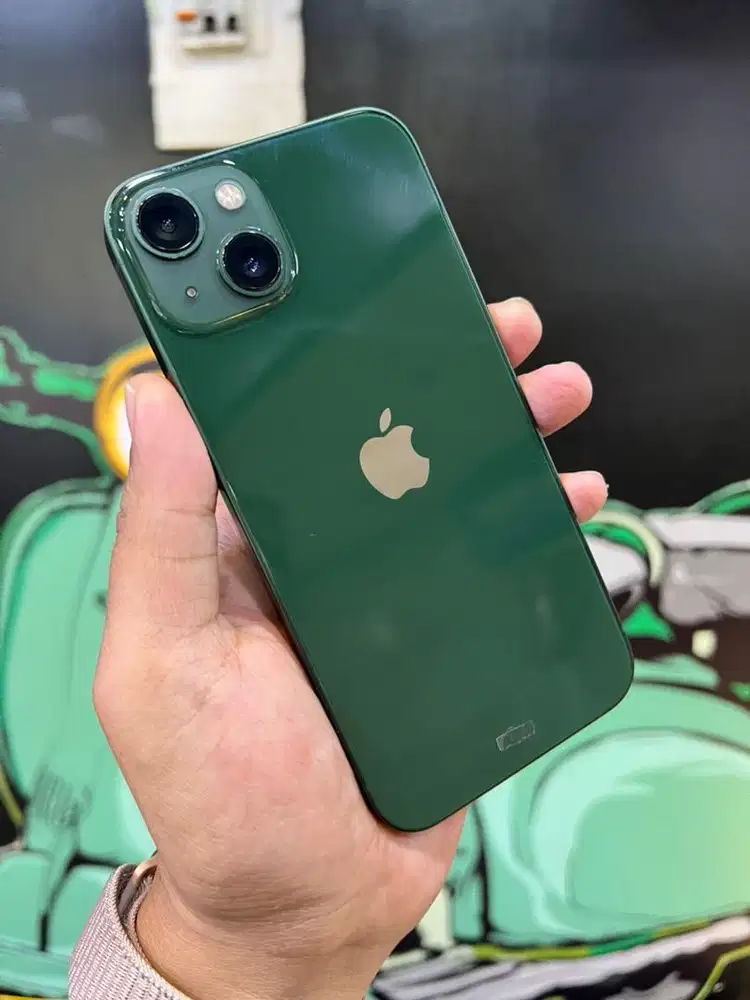 iPhone 13 128 GB iBox