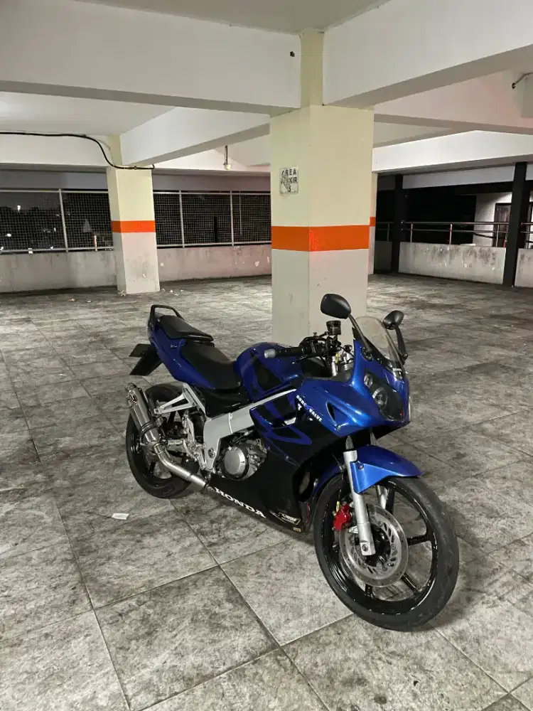 Dijual Honda Cbr 150 thailand