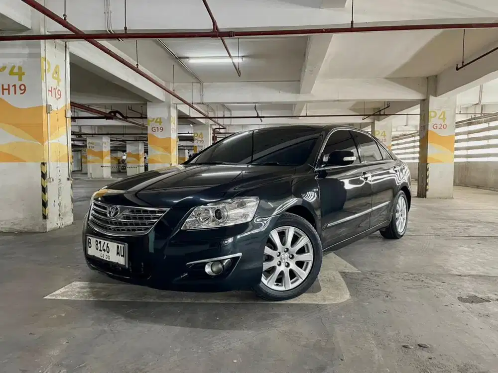 camry v 2007 (mint condition)