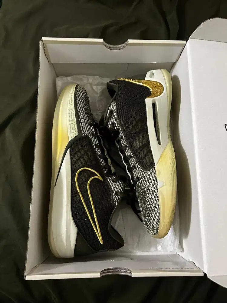 Nike Sabrina ukuran 42