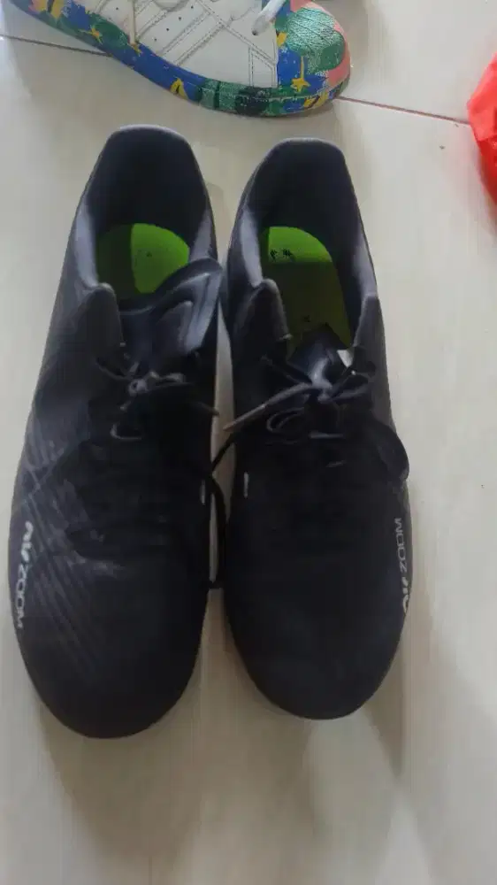 Sepatu Futsal Nike airzoom
