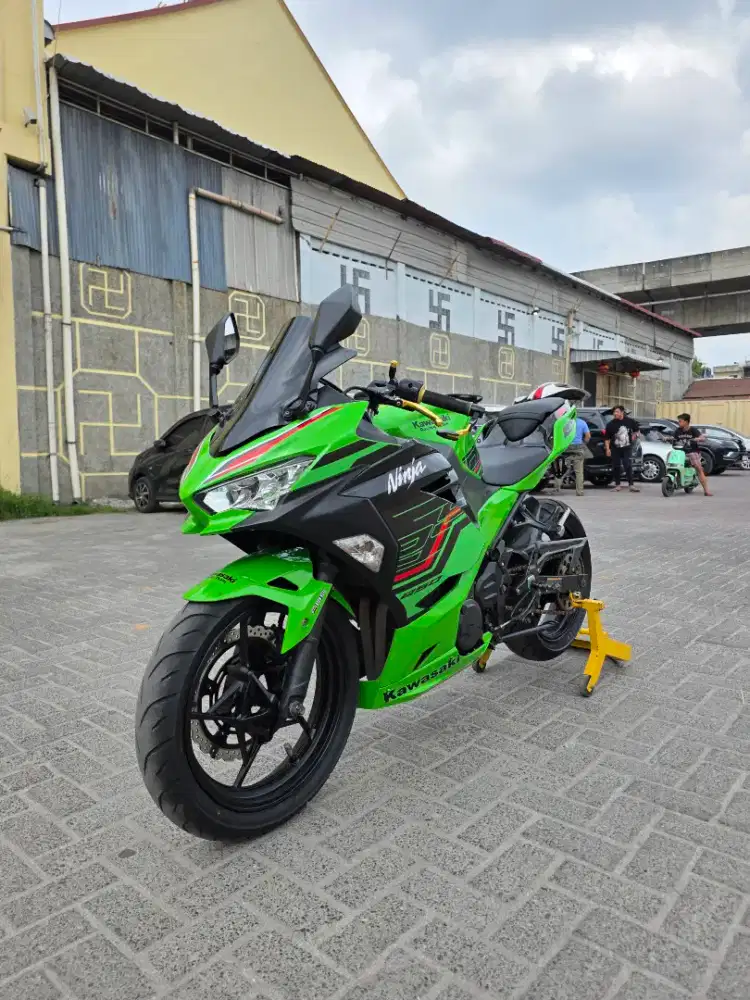Kawasaki New Ninja 250 SE KRT 2018