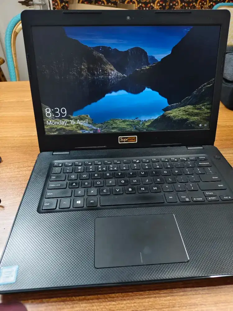 Dell Vostro core i5 gen 8 Ram 8gb SSD 256gb