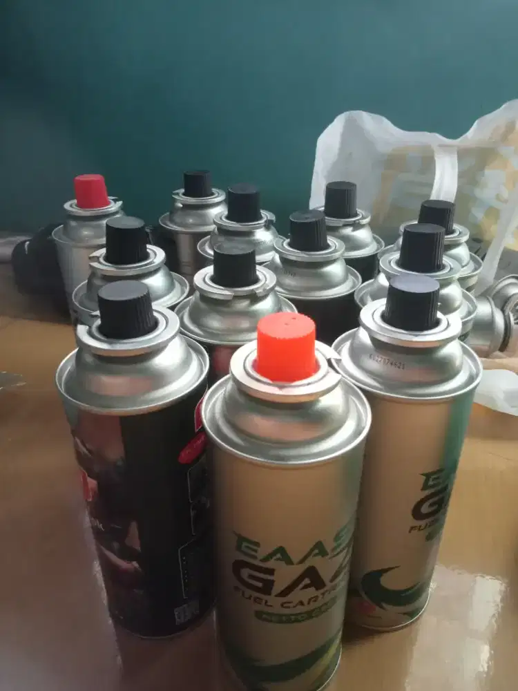 Kaleng gas portable kosong