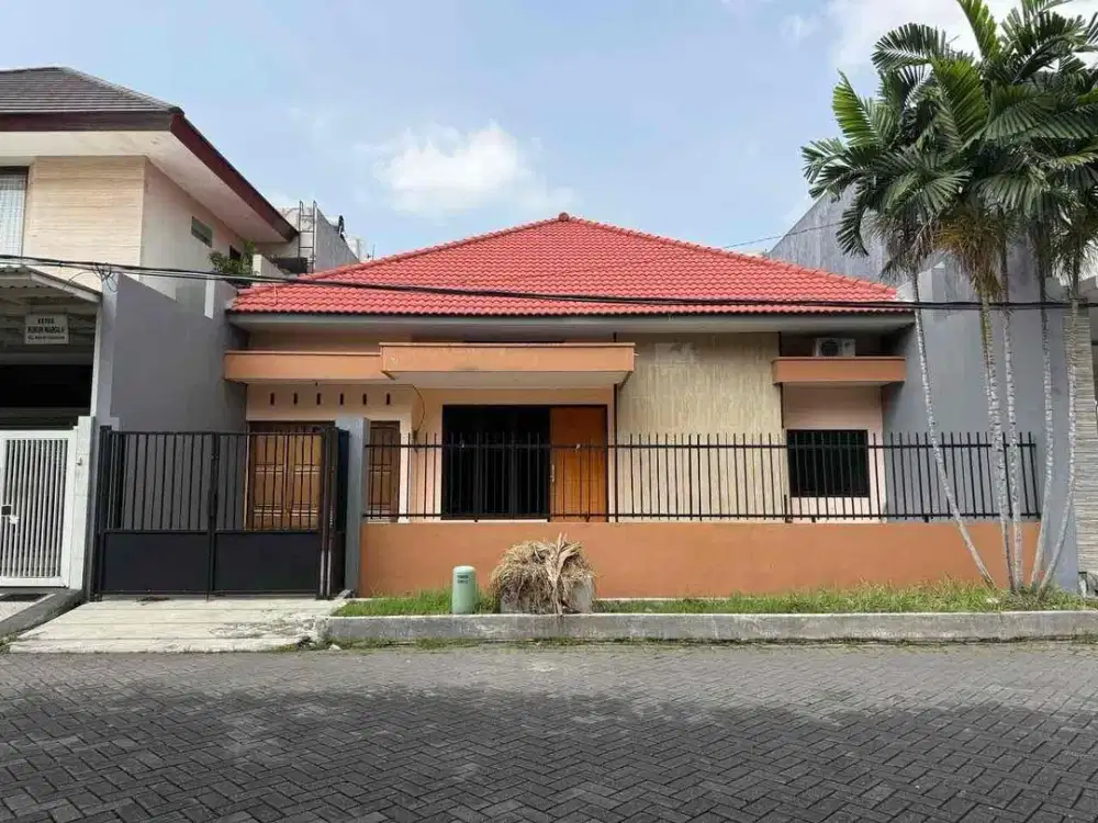 DiJual Rumah Manyar Tirtomoyo Siap Huni • Baru Renov