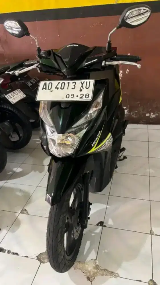 Honda beat eco 2018