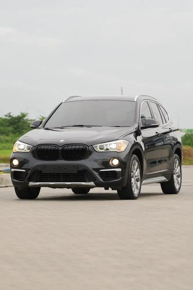 [ Harian ] BMW X1 F48 XLine 2019 Panoramic Mercy gla200